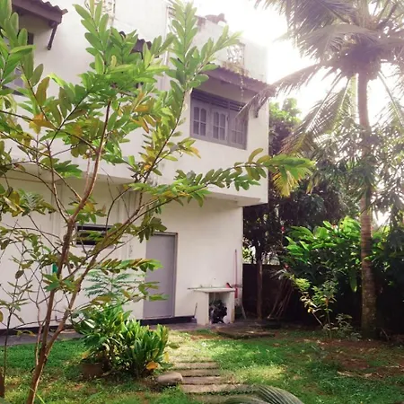 Susha First Floor House Hikkaduwa Exterior photo